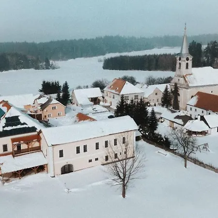 A Na Navsi Guest house Jindrichuv Hradec